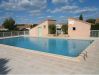 Pavillon en r�sid avec piscine et acc�s direct mer