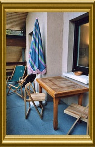 Balcon vue Vanoise. Balcony with panoramic view.