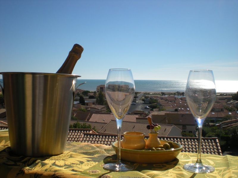 Bonnes Vacances 2024 à ST PIERRE LA MER