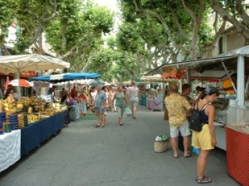 Location saisonnière  Alpilles